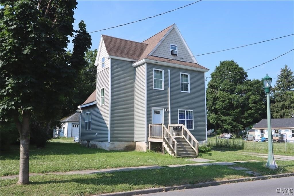Primary Photo - 222 Academy St