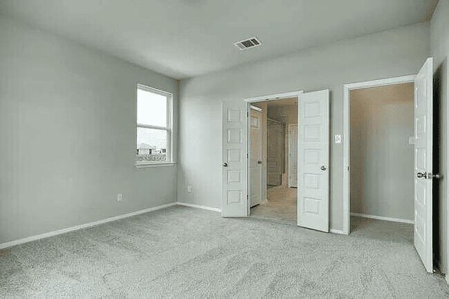 Foto del edificio - 1289 Goforth Rd