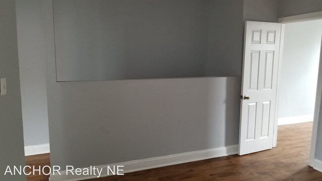 Building Photo - 435 N 53rd St