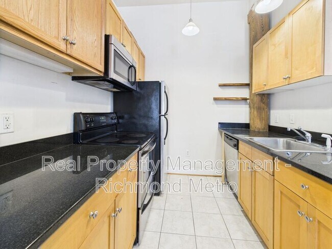 Foto del edificio - 1321 1/2 E. Main St.