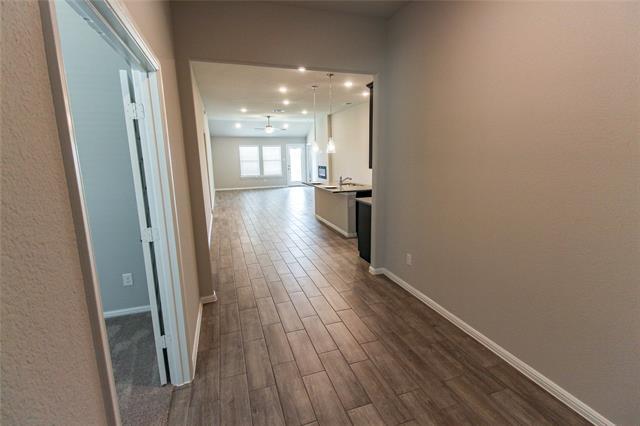 Building Photo - 14216 Aberavon Dr
