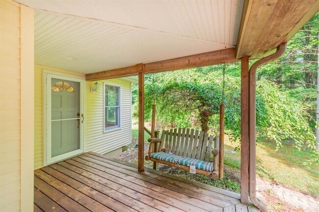 Photo - 7870 Chamberlin Road House