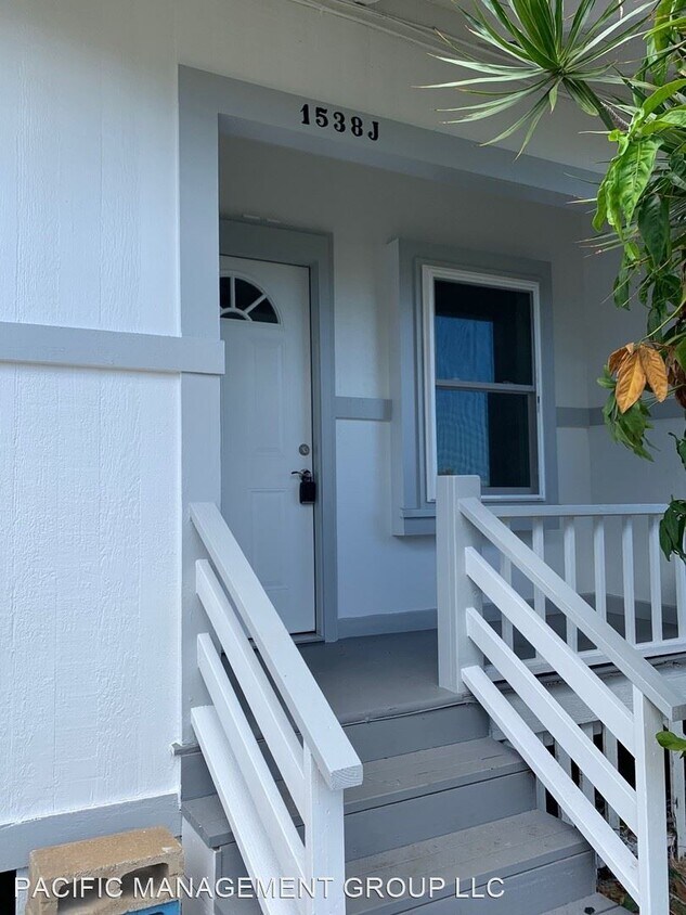 Primary Photo - 1538 Palolo Ave
