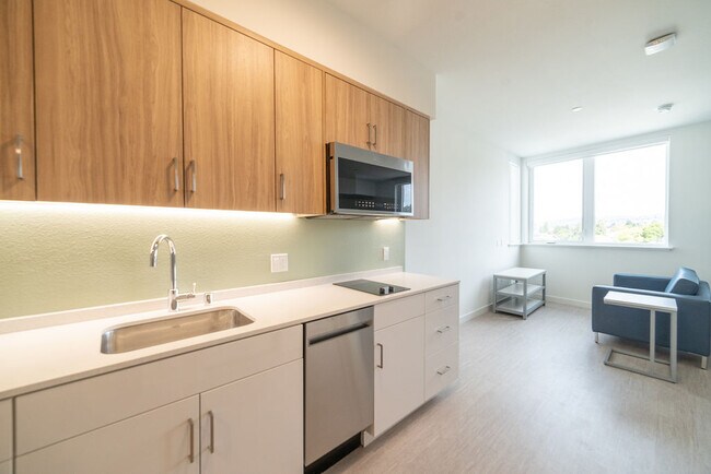 Foto del edificio - Secure Your Dream Home at RUMI – Fully Furnished Units with Stunning Views!