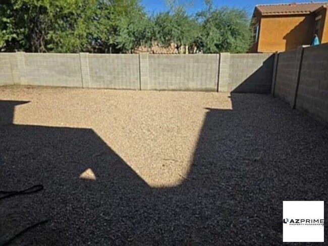 Foto del edificio - FOR RENT BY OWNER