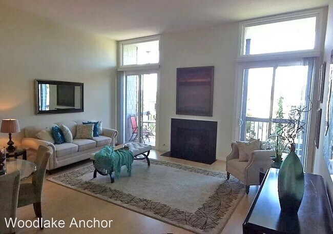 Building Photo - 1 br, 1 bath House - 651 Port Drive #303