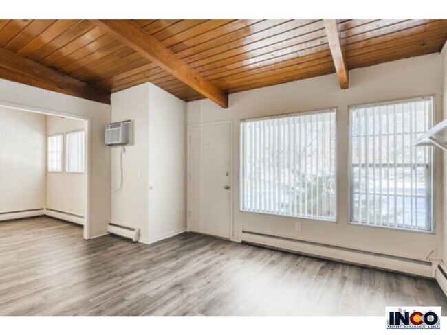 Photo - 6075 S Sterne Pkwy Apartment