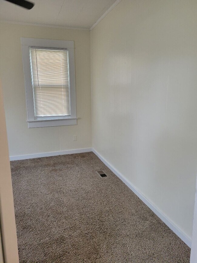 Foto del edificio - 5204 Scarritt Ave