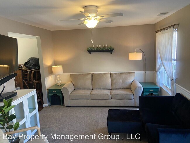 Building Photo - 2 br, 1.5 bath House - 54 Lexton Dr