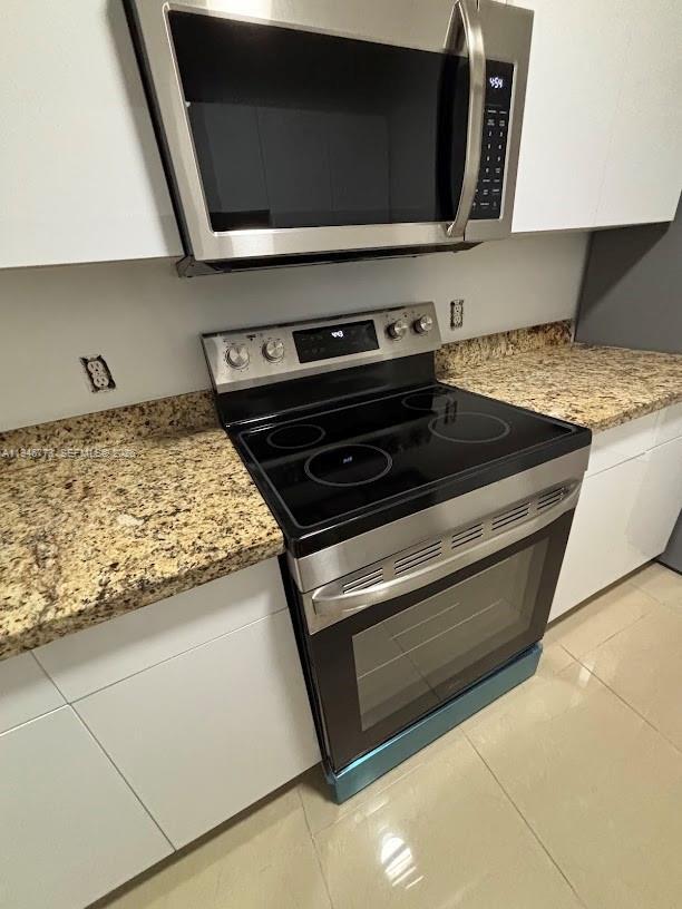 Foto del edificio - 420 S Park Rd