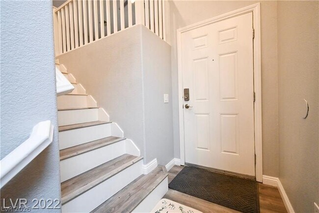 Building Photo - 7873 Sambar Ct