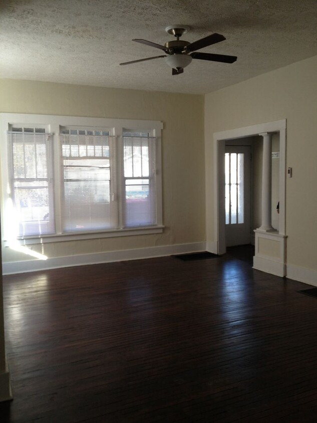 Foto principal - 519-521 N 11th