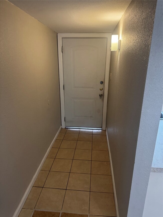 Foto del edificio - 1922 Bunzel St