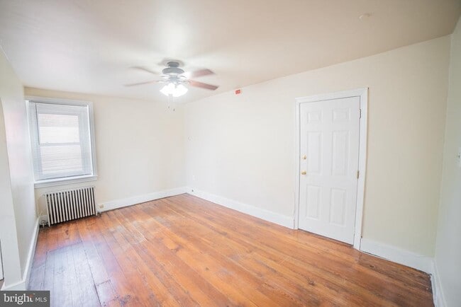 Building Photo - 527 Fairmount Ave