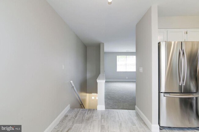 Foto del edificio - 4626B 28th Rd S