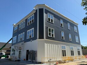 Building Photo - The Fitzgerald