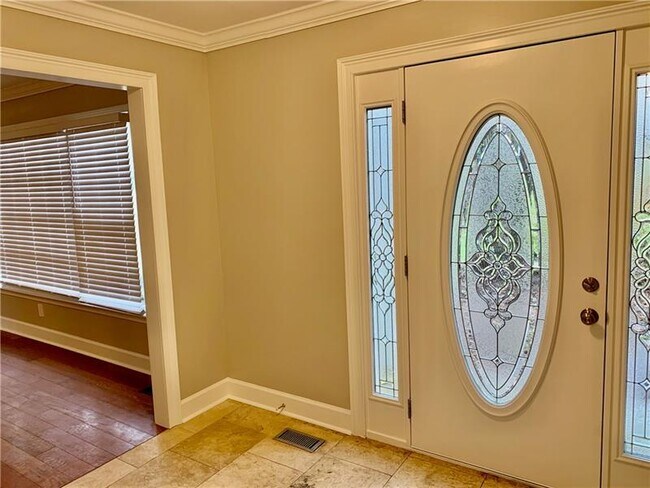 Foto del edificio - 641 Willow Ridge Dr NE