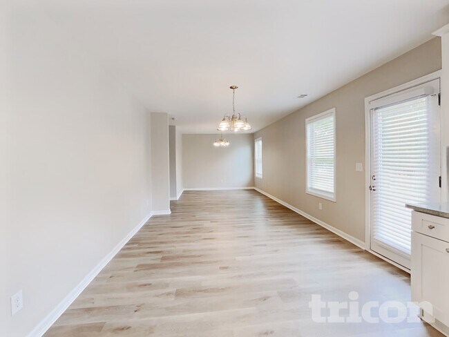 Building Photo - 485 McGiboney Ln