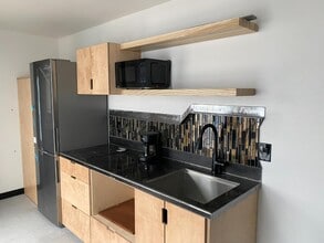 Building Photo - 326 E Arkansas St