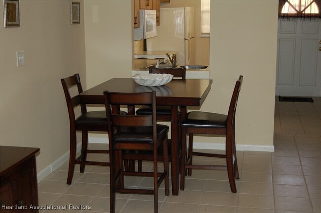 Building Photo - 307 Golf Villas Ct NW