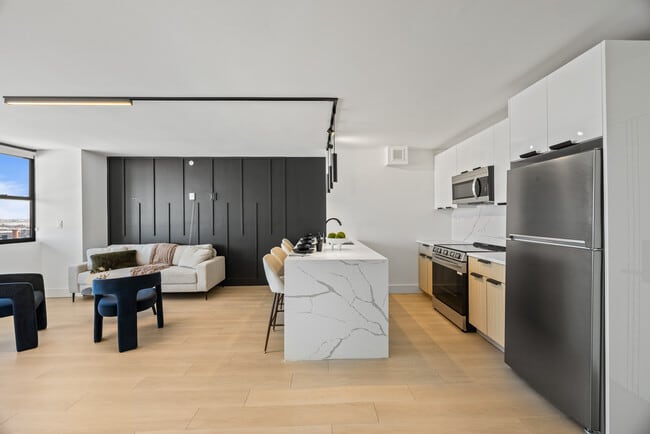 Foto del edificio - Cosmo440 Luxury Apartments