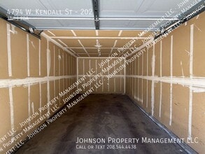 Building Photo - 4794 W Kendall St