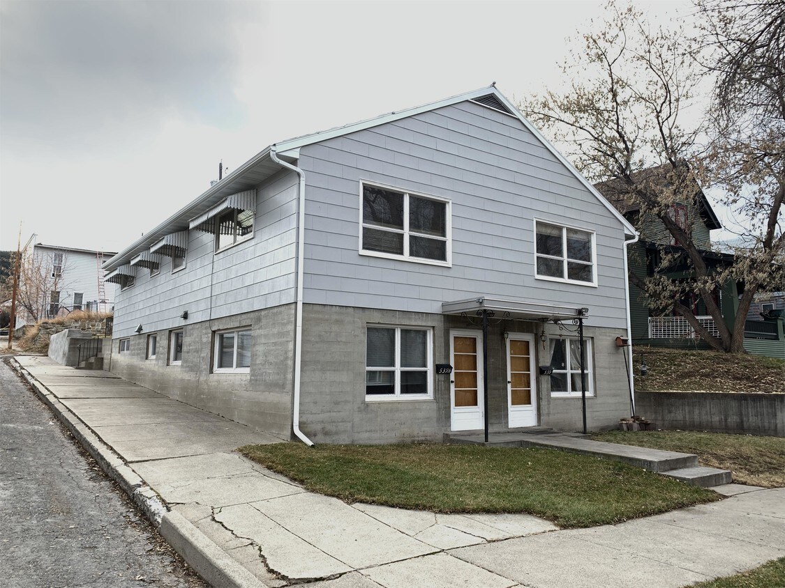 539 5th Ave Unit A, Helena, MT 59601 Condo for Rent in Helena, MT