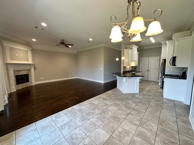 Foto del edificio - Beautiful Newer 3 Bedroom Home in Pearl!!!