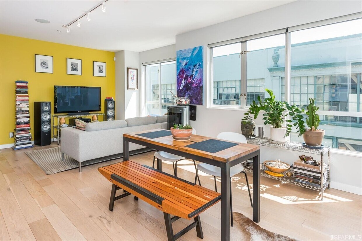 Primary Photo - 788 Minna St