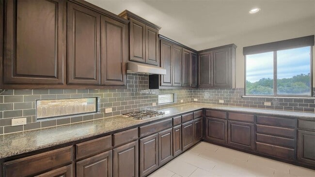 Building Photo - 6921 Barstow Ct