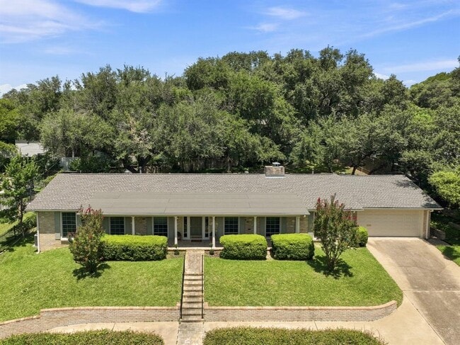 Building Photo - 2802 Pecos St
