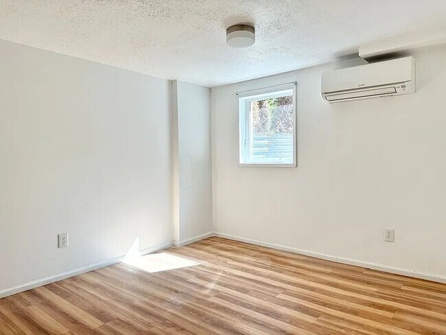 Foto del edificio - NW Cherry Place (295) Duplex