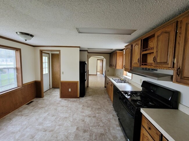 Building Photo - 83 Millstream Ct