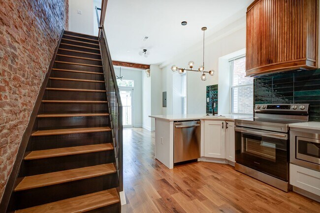 Foto del edificio - 2841 W Diamond St