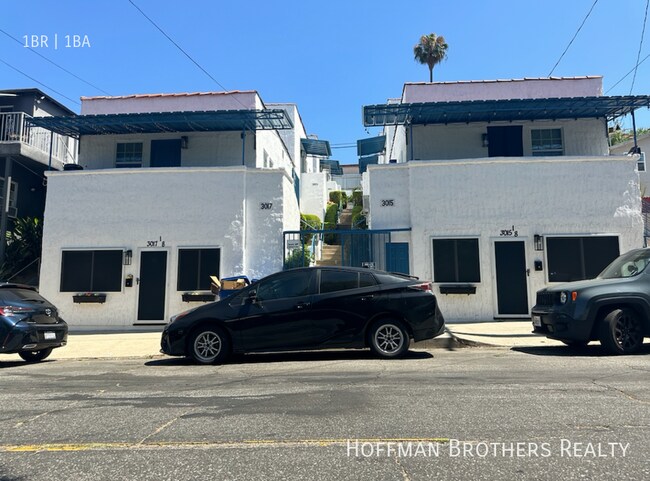 Foto del edificio - 3017 London St Los Angeles, CA 90026