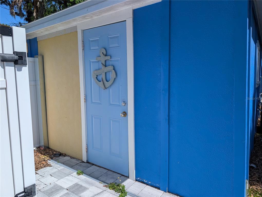Foto principal - 5005 Newton Ave S