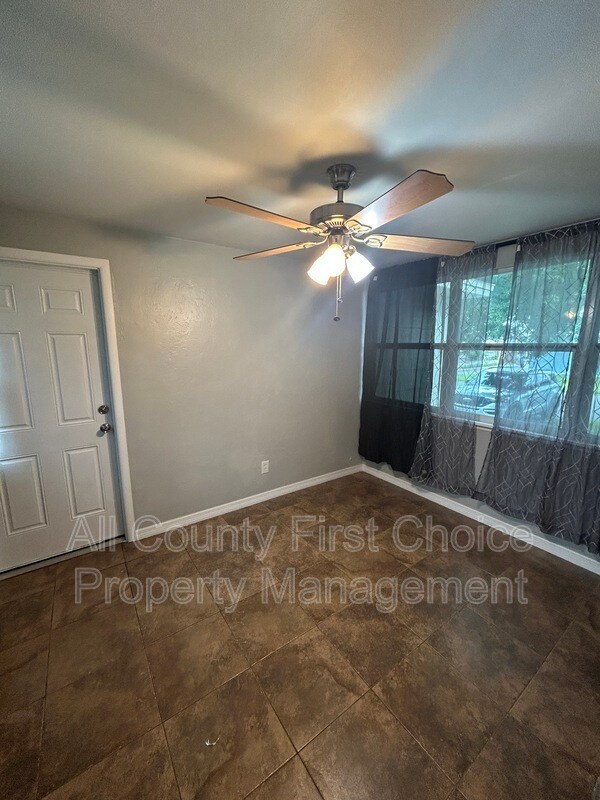 Foto del edificio - 451 41st St N