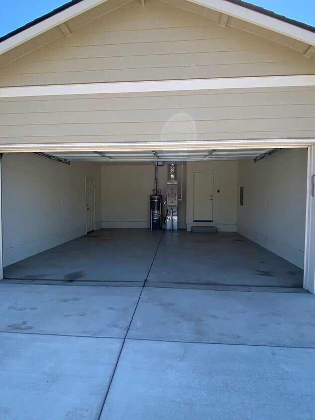 2 car garage - 2241 W 11th Ave