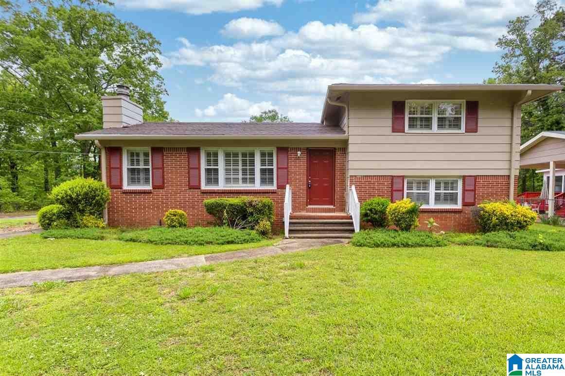 1700 Bobolink Ln NE, Center Point, AL 35215 House for Rent in Center