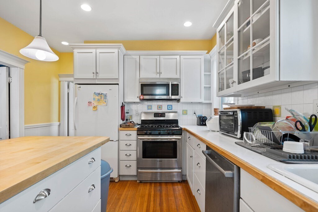 Foto principal - 16 Powder House Blvd