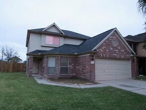 Building Photo - 16342 Blue Rock Springs Dr