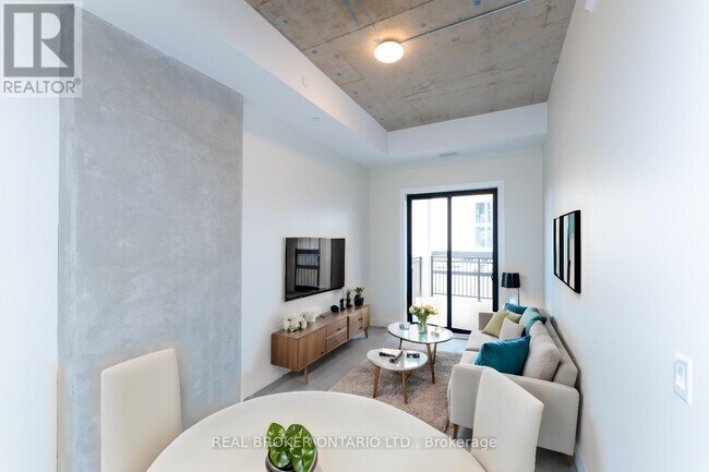 Photo du bâtiment - 169-169 James St S