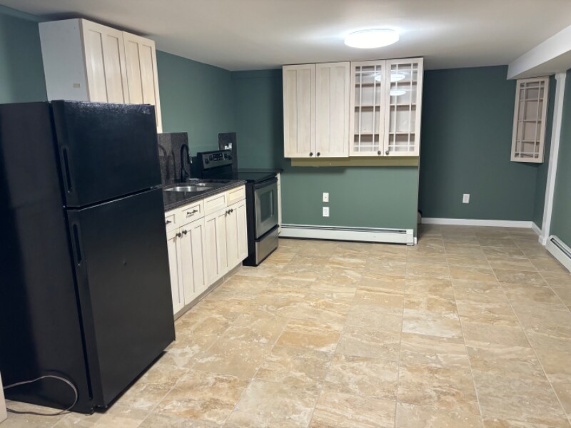 1 Marlo Ln Unit No, Hauppauge, NY 11788 Room for Rent in Hauppauge