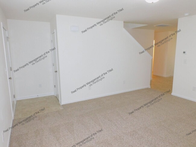 Building Photo - 4623 Chapel Ridge Dr