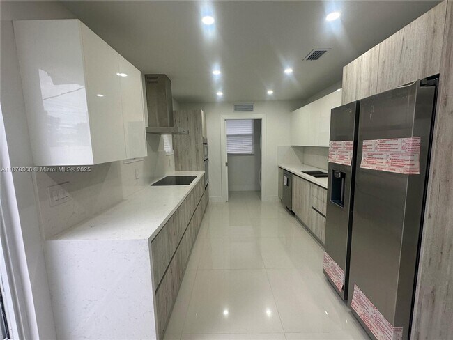 Foto del edificio - 526 S Rainbow Dr