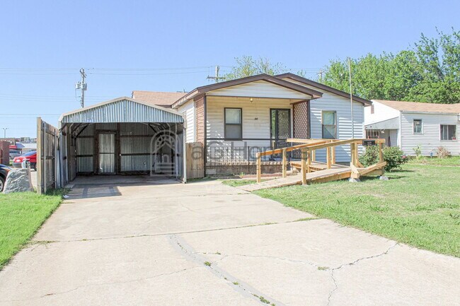 Foto del edificio - 317 W Peach St