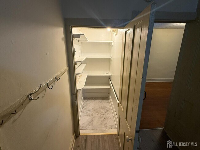 Foto del edificio - 69 W Somerset St