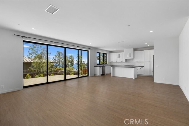 Foto del edificio - 21552 Treetop Ln