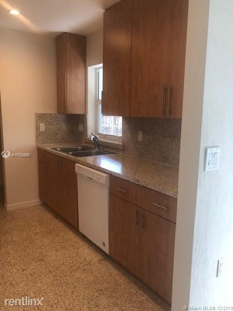 Building Photo - 3 br, 1 bath House - 3295 W 14th Ave