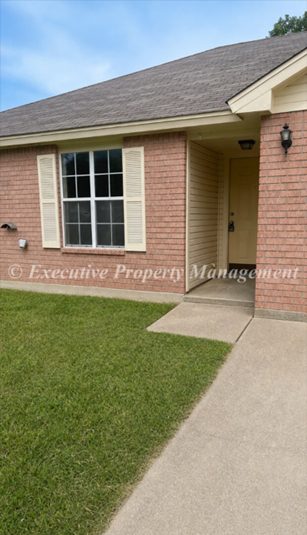 Foto del edificio - 1140-1142 County Road 4804
